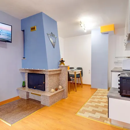 Lejlighed Colorful Retreat - 1bd Next To The Slopes By Flat Manager